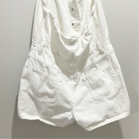 Vintage VICTORIA’S SECRET MODA INTERNATIONAL Women’s White Halter Romper Size S - Picture 5 of 6